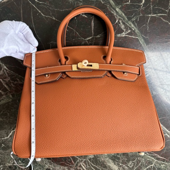 Classic Leather Purse crossbody Bag Gold Lock - Picture 15 of 15